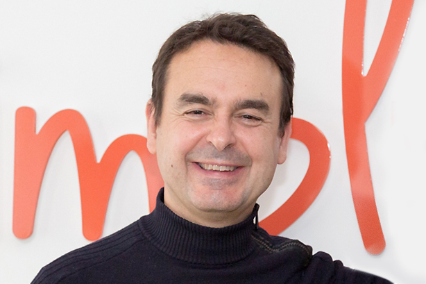 Eric Mignot, +Simple